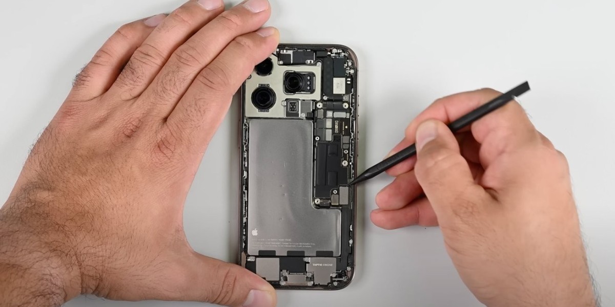 Fast & Reliable iPhone 16 Pro Repair