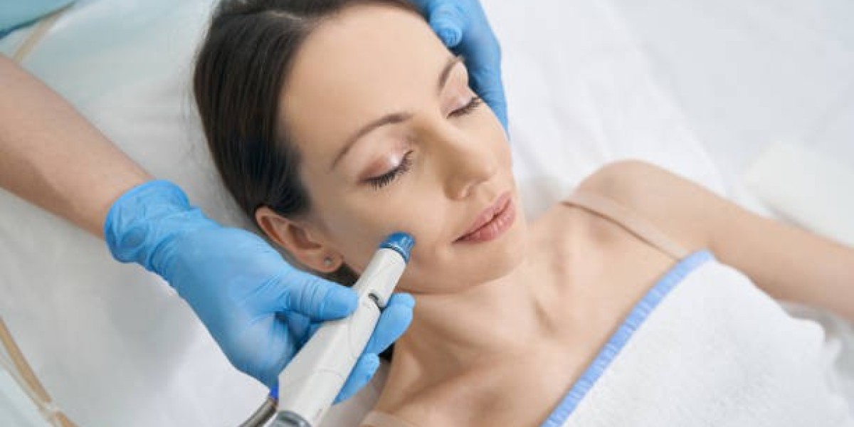 How Hydrafacial in Riyadh Can Transform Your