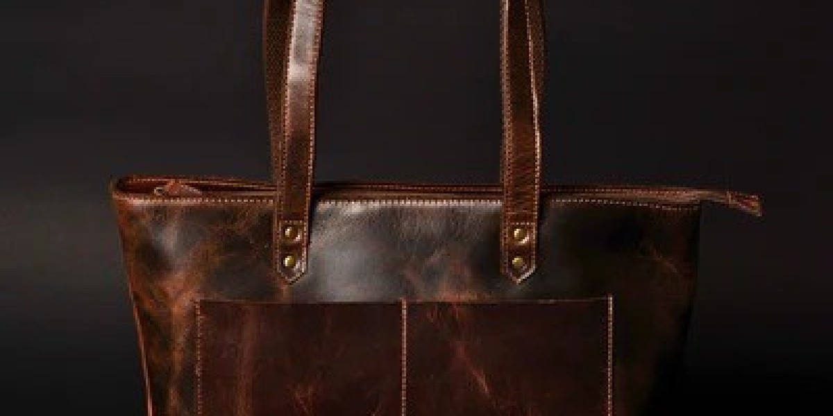 Everyday Style with a Brown Leather tote bag