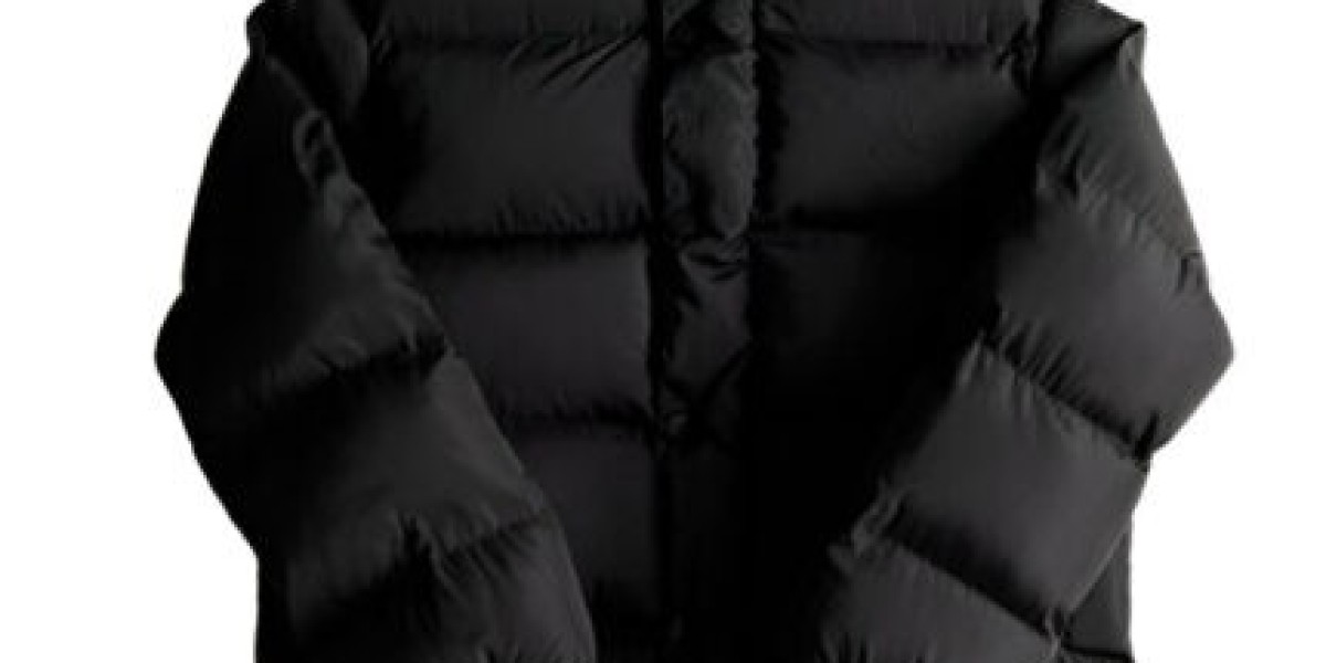 Giacca Corteiz made to rule the cold in style