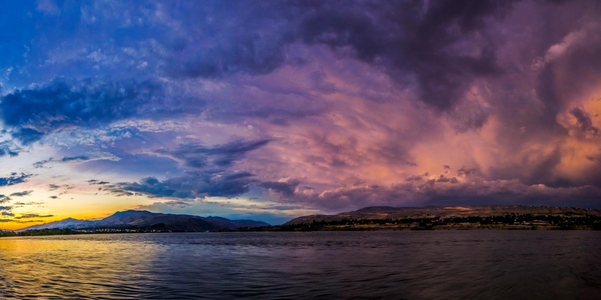 Best Time to Use Divine Orbs for Re-Rolling Mod