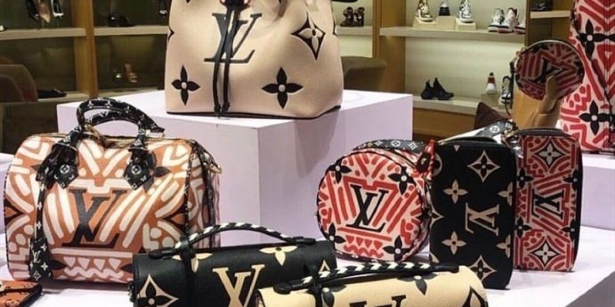 신흥사다이렉트 레플리카 – 고급 브랜드와 동일한 고품질 모조품의 새로운 선택