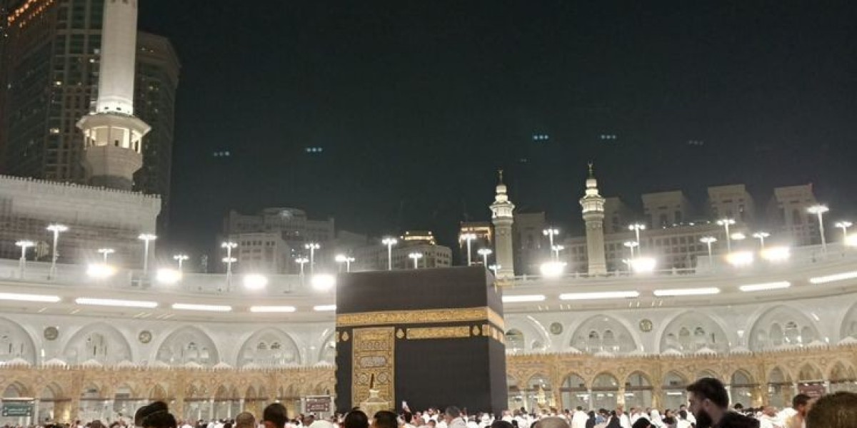 Best Guide to Choosing the Right Umrah Deals Th