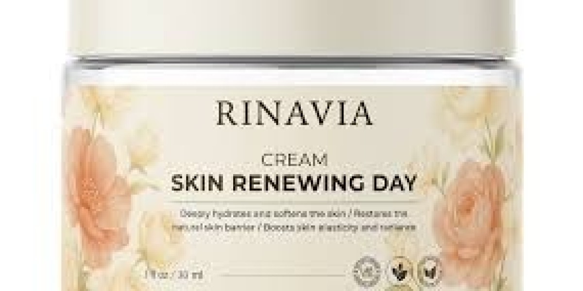 How often should I apply Rinavia Skin Cream?