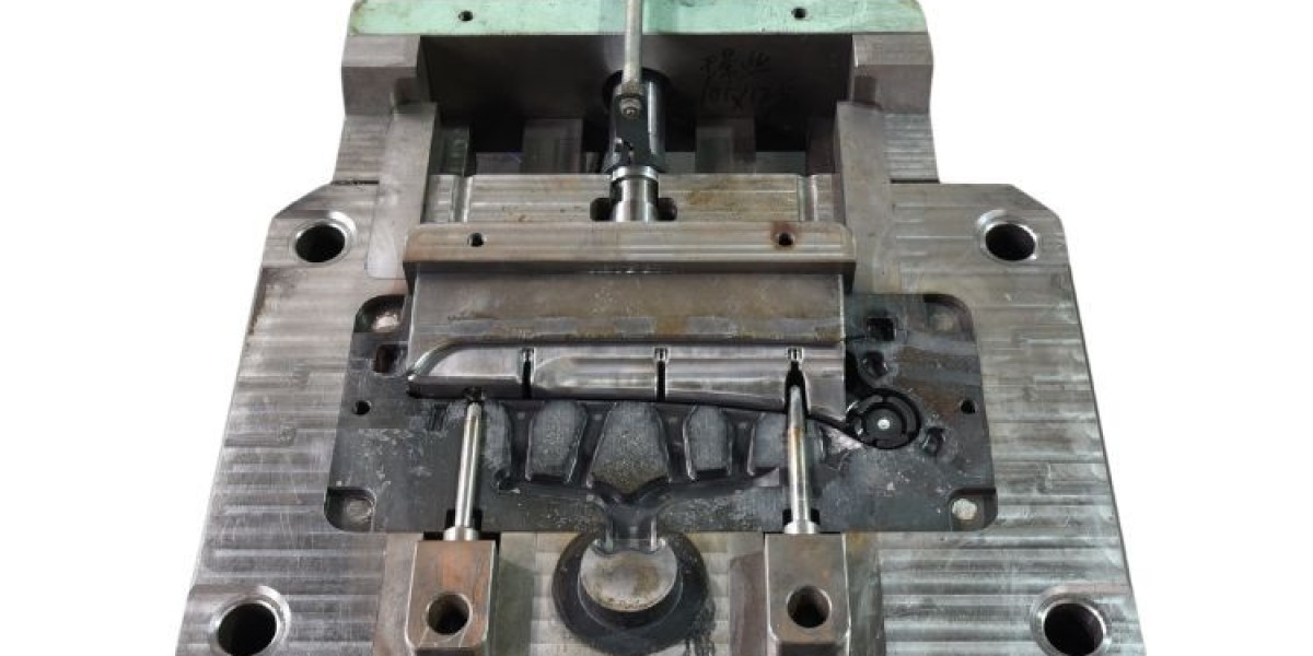 Expert Mold Making for Automotive & Industrial