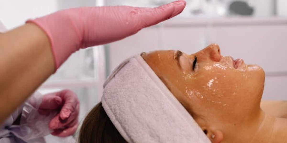 Difference Between Light and Deep Chemical peel