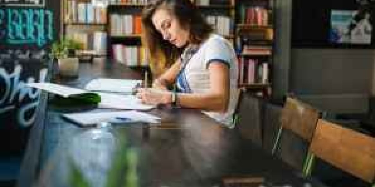 Explore Popular MIT Courses with Fees & Ranking