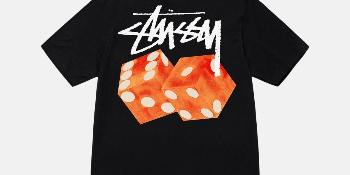 Stüssy Hoodie: The Perfect Combination