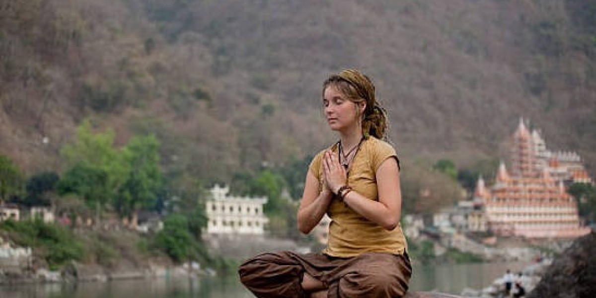 The Power of Sound Healing and Yoga Together