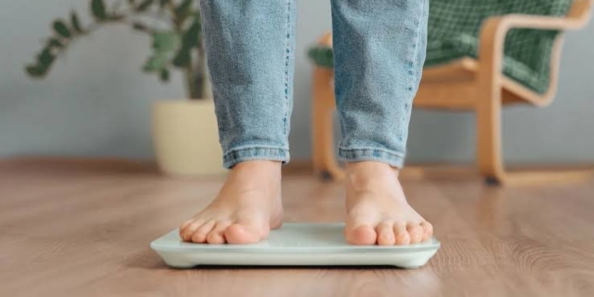 Should I follow a diet while using Slenza Weigh