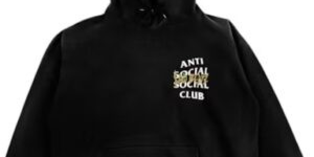 ASSC Broken Car Hood-Zip: A Streetwear Statemen