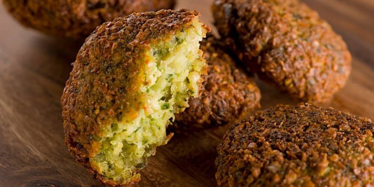 From Hummus to Tahini: What Makes a Falafel Pla