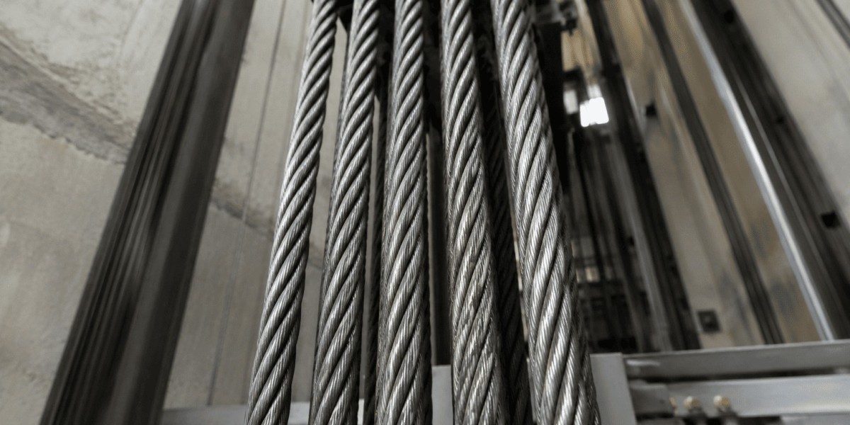 Elevator Ropes vs Traditional Lifting Cables