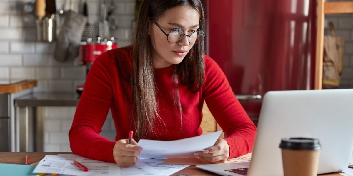 How an Assignment Expert Supports Better Resear