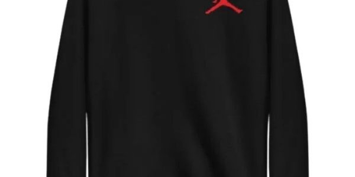 Travis Scott Merch Shop Pieces Worth Buying