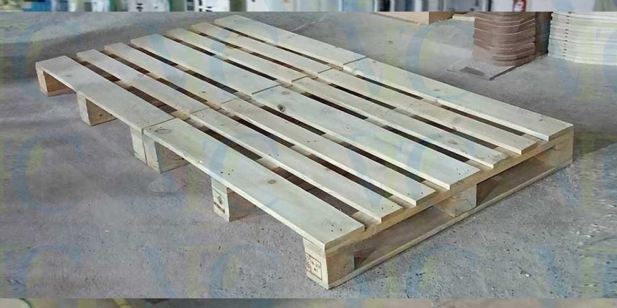Smart Wooden Packaging for Industrial Transit