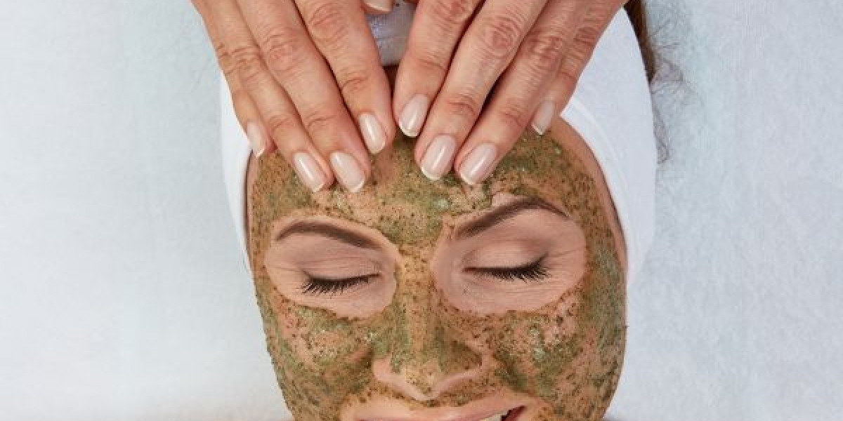 Green Peel Treatment in Dubai for Flawless Text