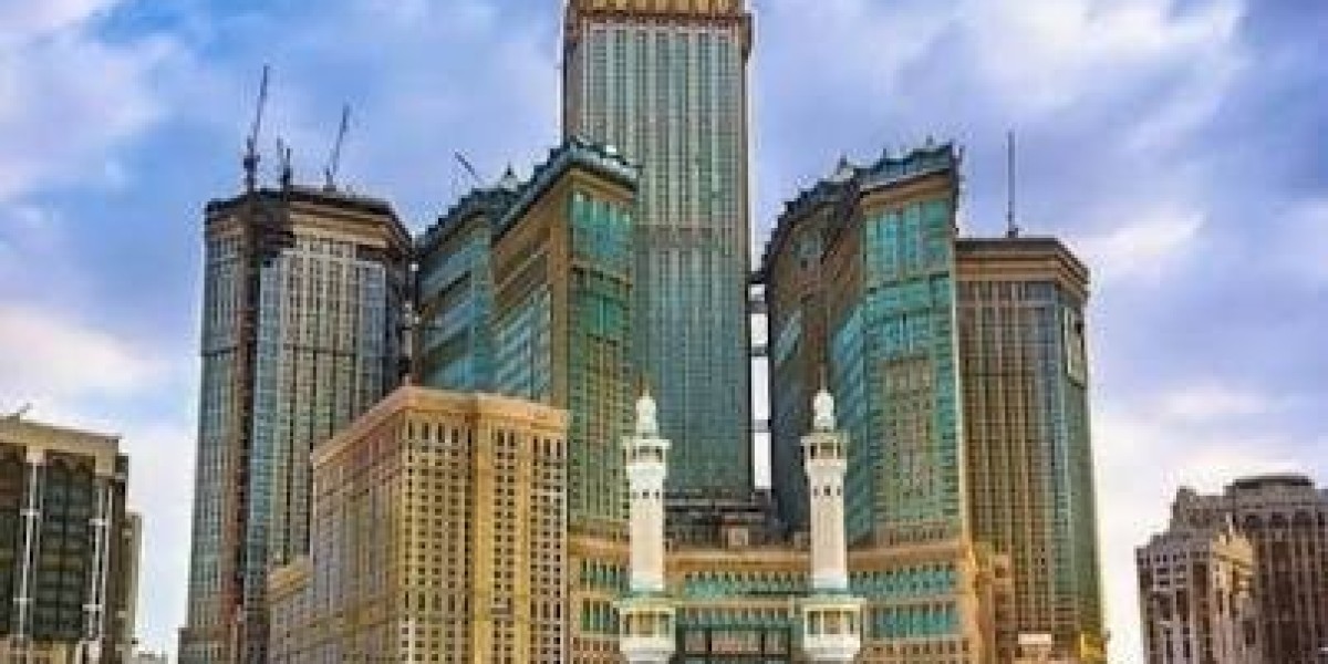 Plan a Meaningful Umrah Journey with the Right