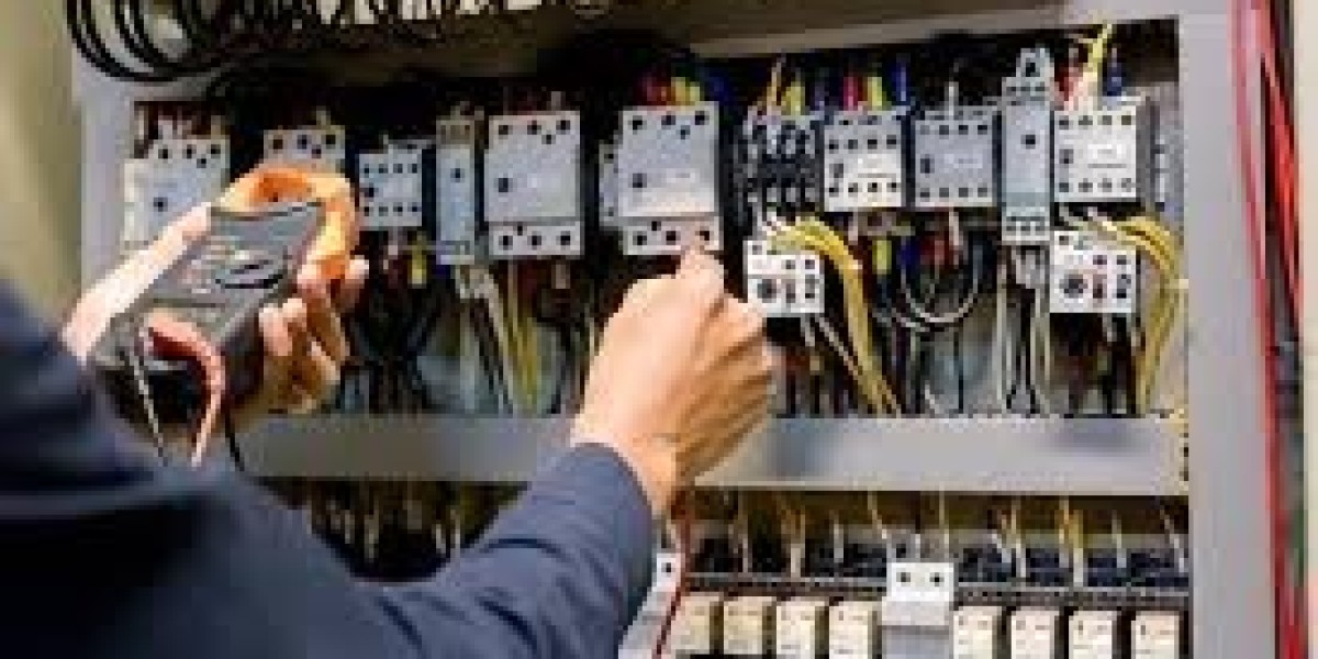 Get Professional Electrical Panel Repair Near M