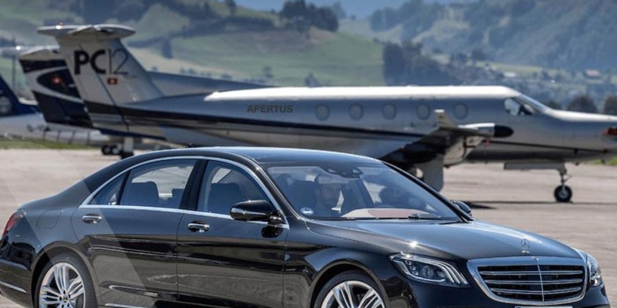 Airport Van Service for Large Groups in Seattle